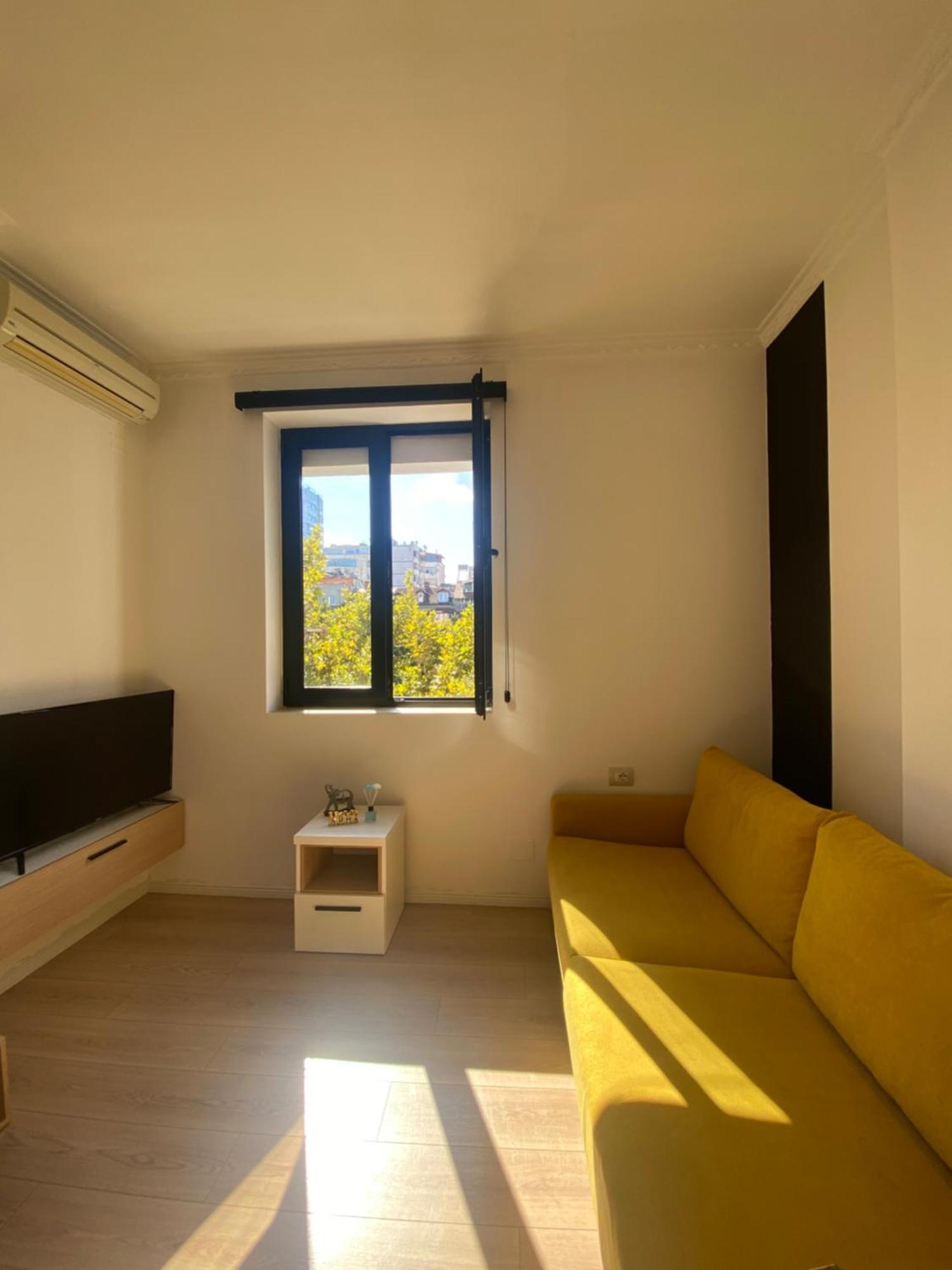Cozycomfy Studio ติรานา ภายนอก รูปภาพ